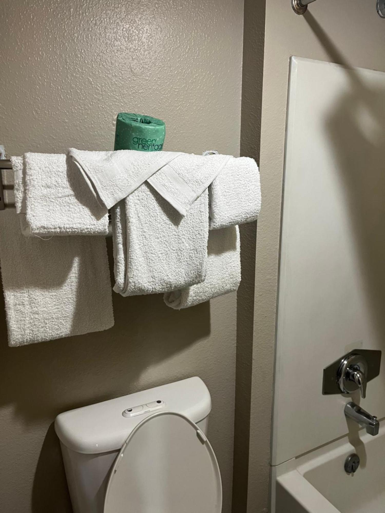 Hallmark Inn And Suites San Antonio Bagian luar foto